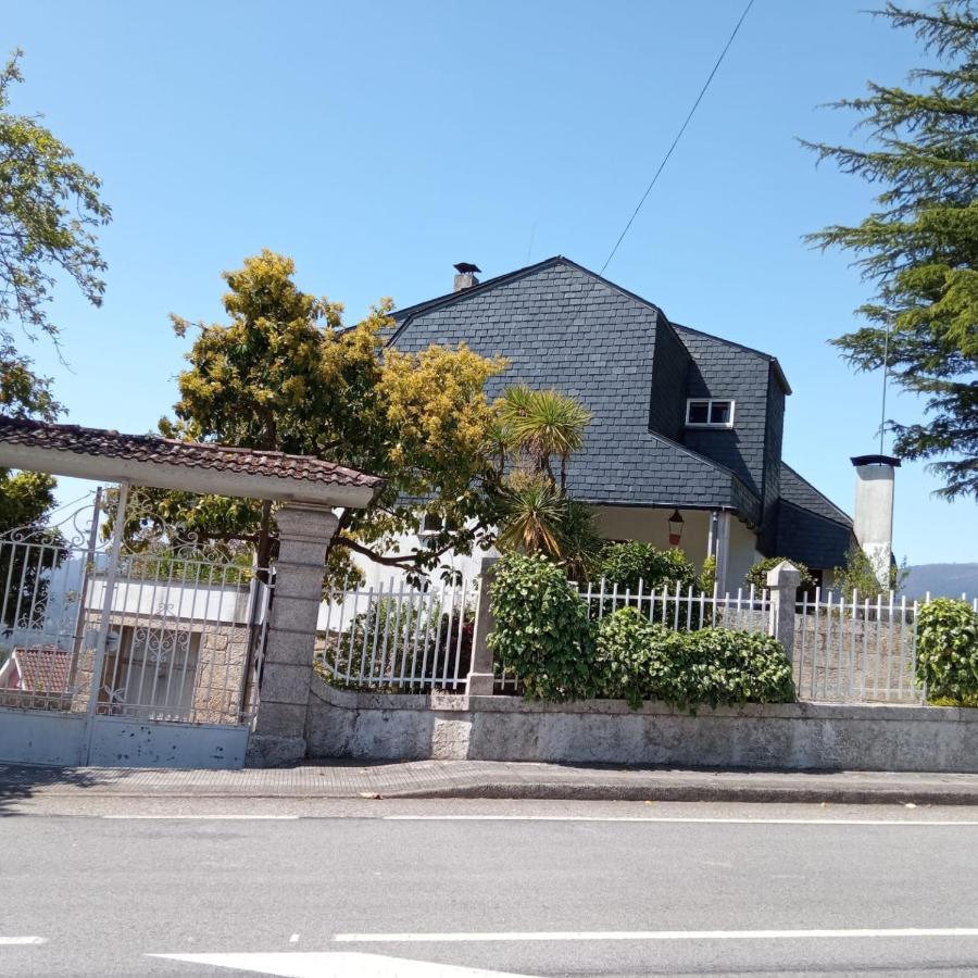 Casa Independiente Para Grandes Grupos Y Familias Valeixe Exterior foto